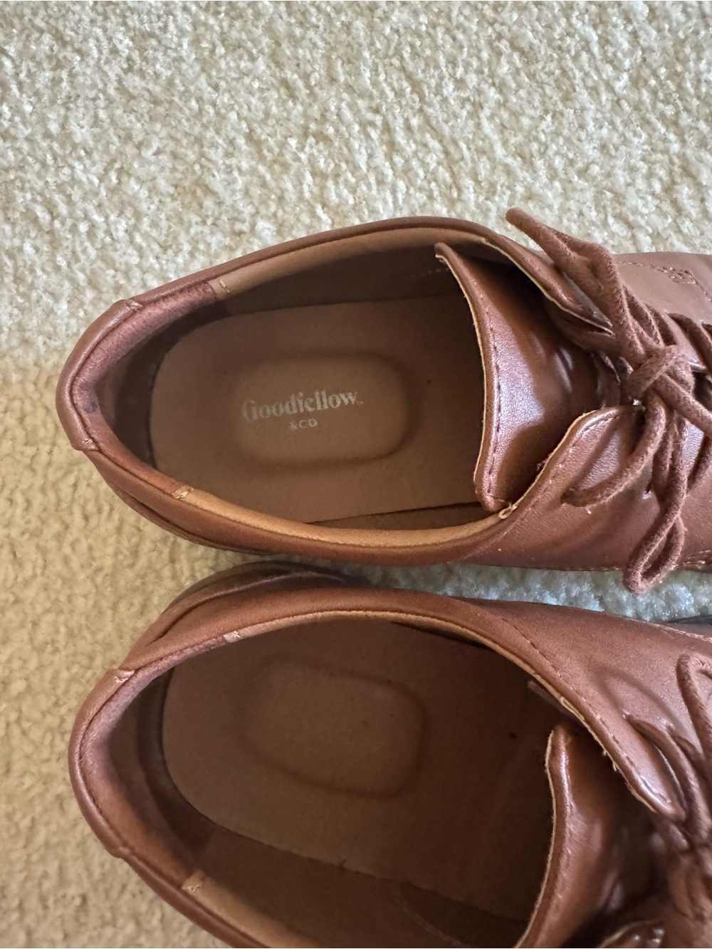 Good fellow brown dress shoes - Picture 2 of 4